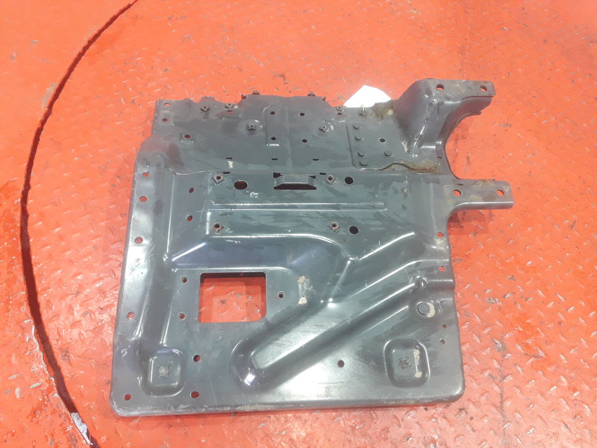 2612385 SCANIA Кронштейн брызговика, № XF398371, фото 3