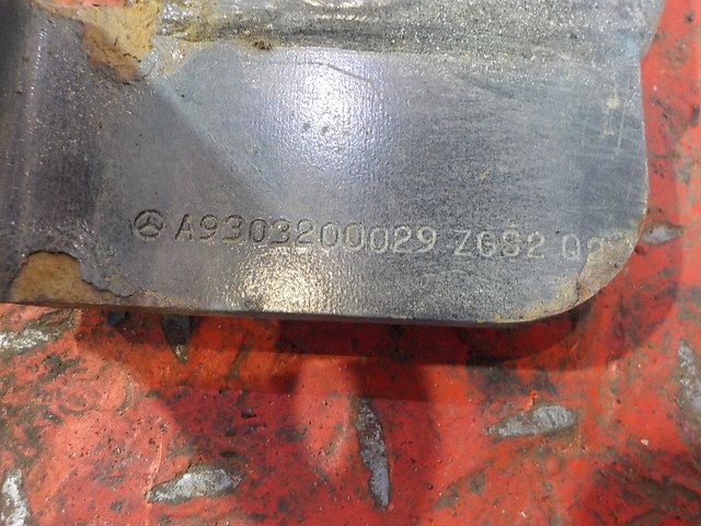 9303200029 MERCEDES Упор для ног пассажира, № XF311558, фото 4