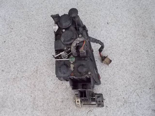20713728 VOLVO Фара левая, № XF30883, фото 2