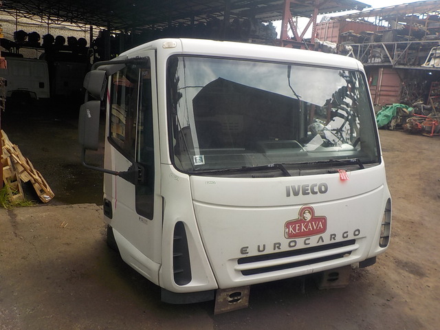 504085036 IVECO Кабина, MLC, МКПП, Белый, № XF171183, фото 2