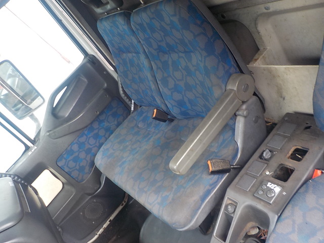 504085036 IVECO Кабина, MLC, МКПП, Белый, № XF171183, фото 6