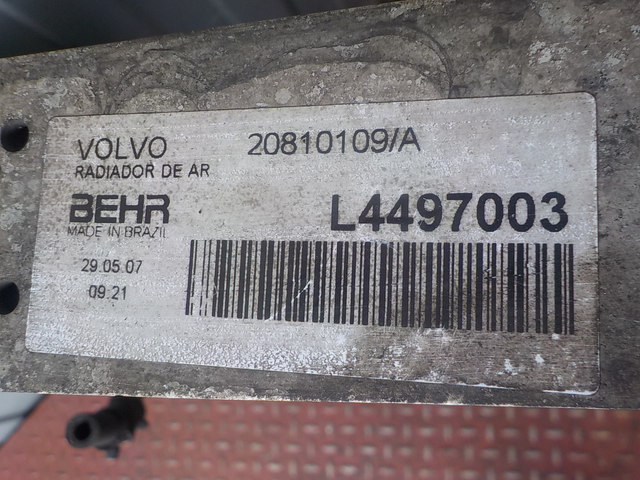 20968094 VOLVO Интеркулер, № XF145262, фото 3