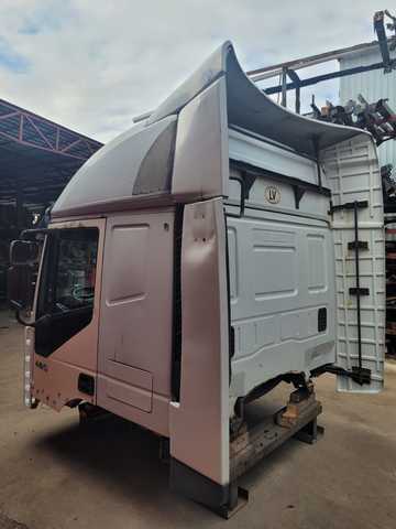 IVECO Кабина, AS, МКПП, Белый, № XF372569, фото 4