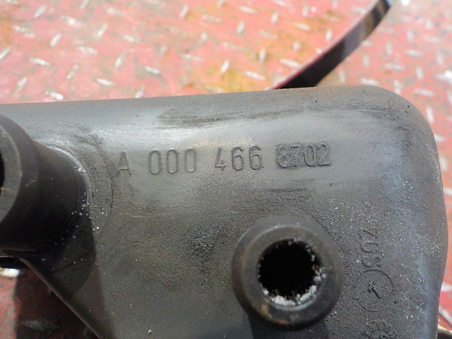 0004668702 MERCEDES Бачок ГУР, № XF265261, фото 4