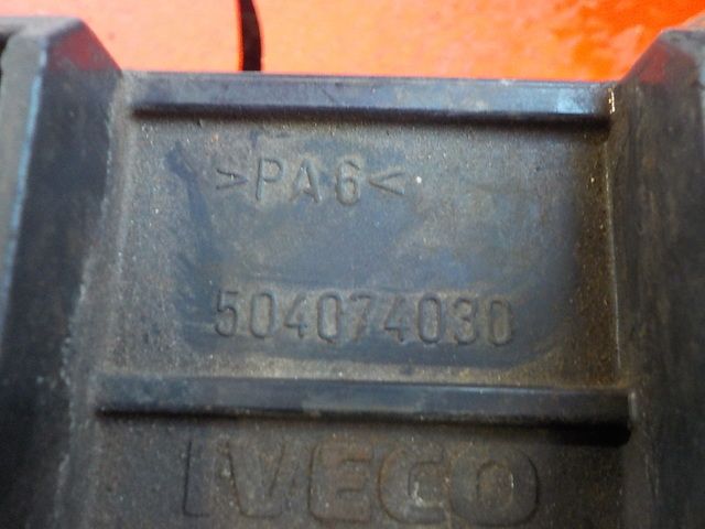 504074030 IVECO Крышка электронного блока, № XF285240, фото 4