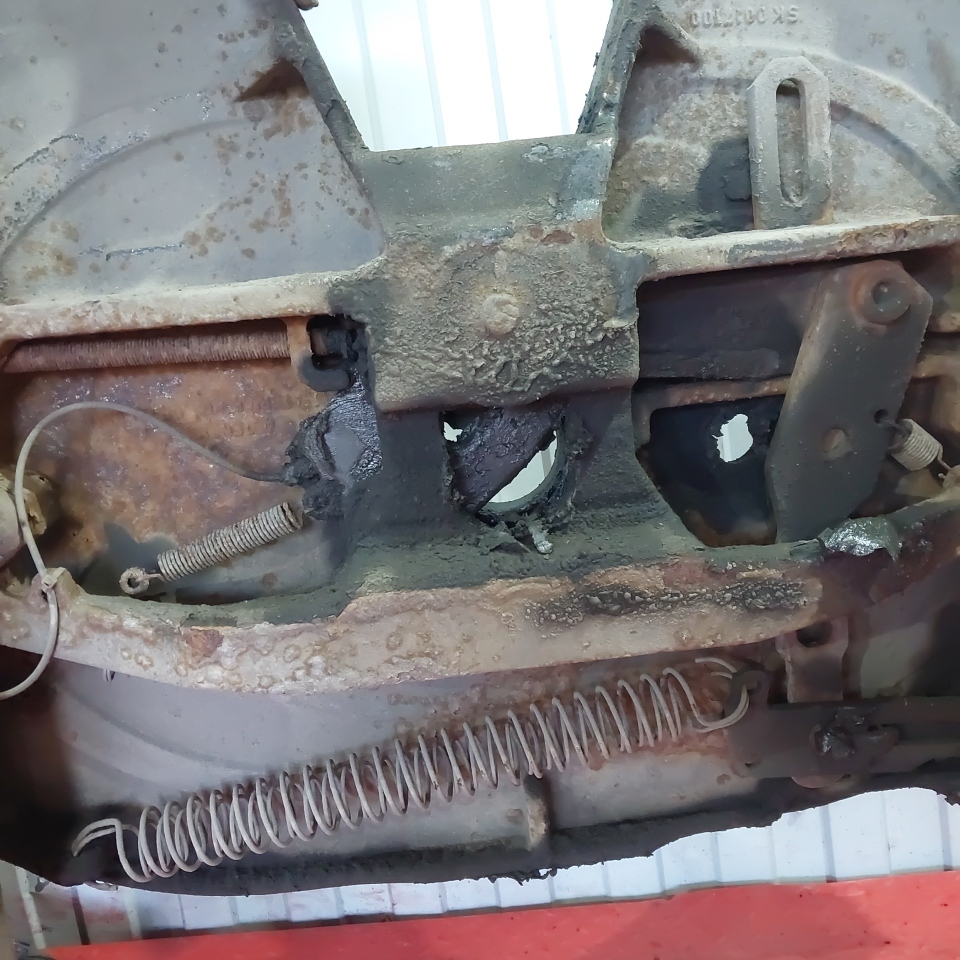20424285 VOLVO Седло, № XF478978, фото 4