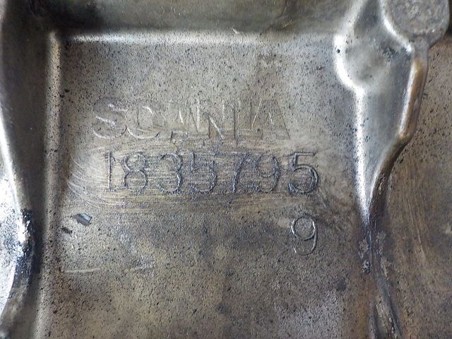 1835795 SCANIA Крышка двигателя, № XF273194, фото 5