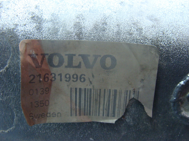 21631996 VOLVO Интеркулер, № XF296427, фото 3