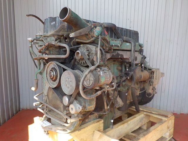 VOLVO Двигатель, D12C, 340 hp, Euro3, № XF162241, фото 2