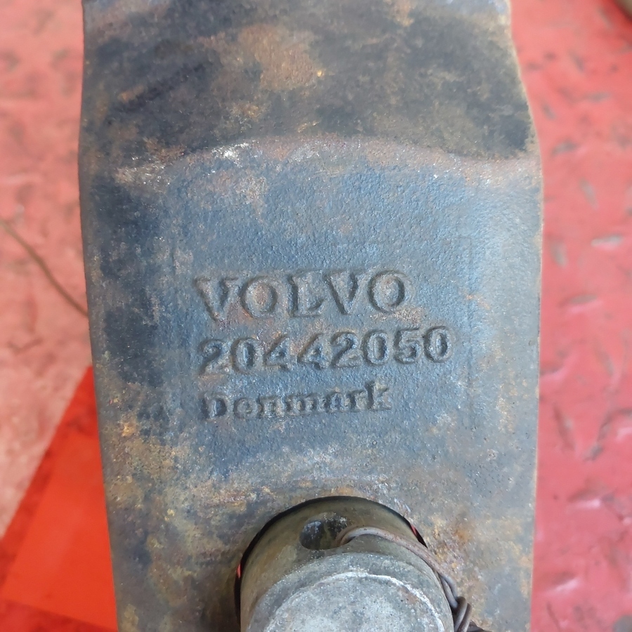 20442050 VOLVO Крюк буксировочный, № XF413028, фото 5