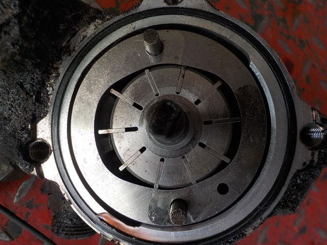 99444525 IVECO Насос ГУР, № XF159158, фото 4
