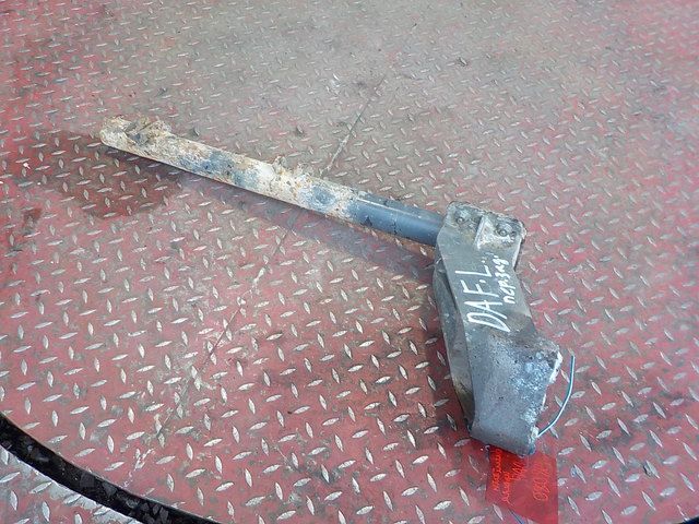 1371224 DAF Кронштейн крыла заднего, № XF198080, фото 1