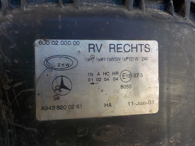9438200261 MERCEDES Фара правая, № XF137178, фото 3
