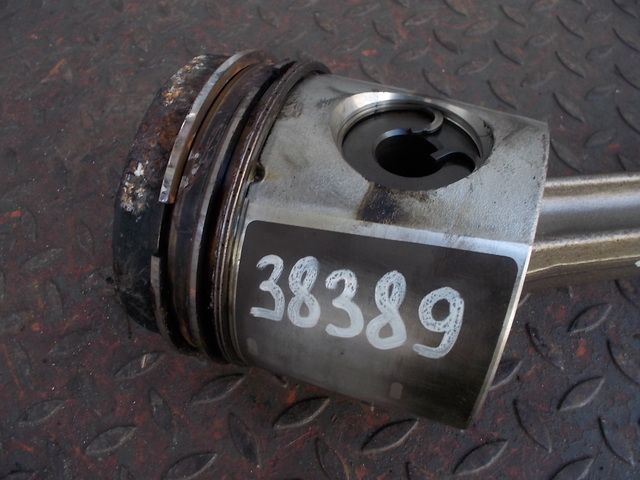 1398785 DAF Поршень, № XF38389, фото 2