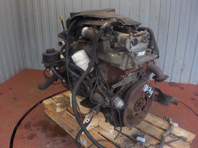 504167983 IVECO Двигатель, 3.0TD, № XF180956, фото 3