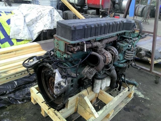 VOLVO Двигатель, D12C, № XF22687, фото 2