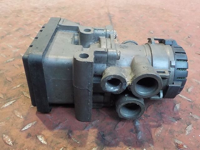 20570906 VOLVO Модулятор EBS, № XF30022, фото 4