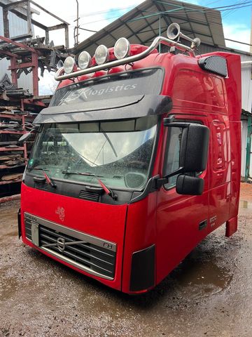 85115440 VOLVO Кабина, Globetrotter XL, № XF300206, фото 1