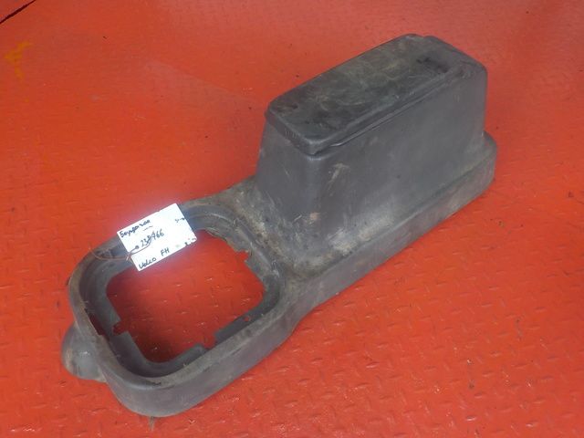 20360396 VOLVO Бардачок, № XF238766, фото 1