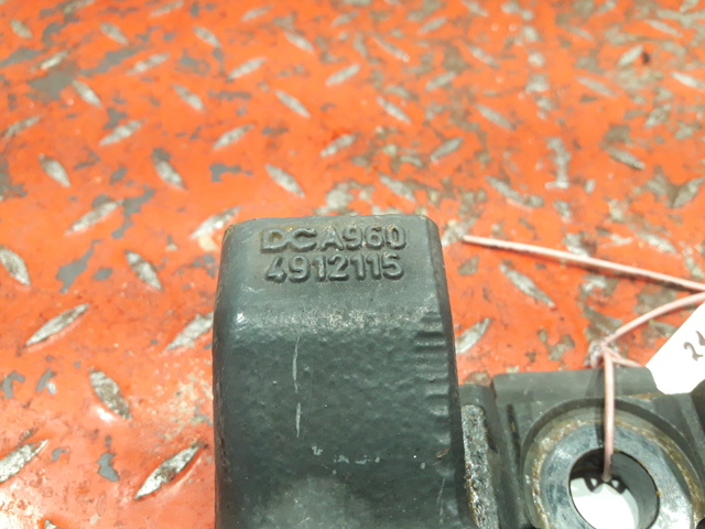 9604912115 MERCEDES Кронштейн глушителя, № XF325738, фото 3