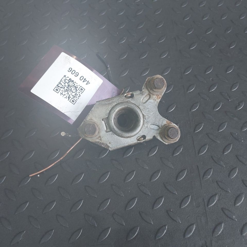 8144652 VOLVO Замок капота, № XF440606, фото 5