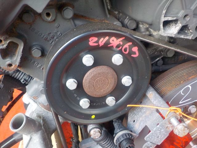 5412001801 MERCEDES Насос водяной, № XF249669, фото 1