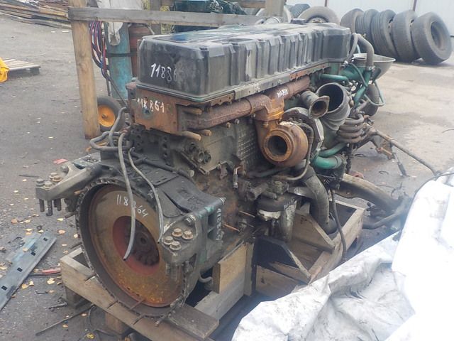 VOLVO Двигатель, D12C, № XF118858, фото 8