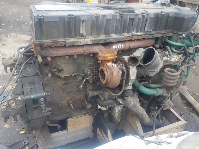 VOLVO Двигатель, D12C, № XF118858, фото 9
