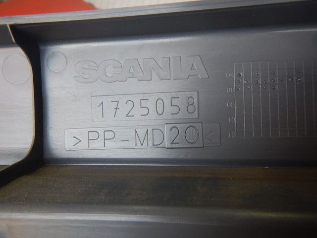 1725058 SCANIA Обшивка кабины, № XF381162, фото 4