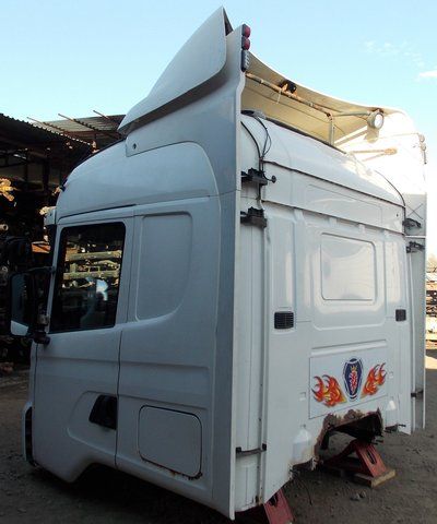 SCANIA Каркас кабины, № XF330583, фото 3
