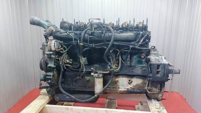 1637740 VOLVO Двигатель, D12А, № XF312554, фото 4