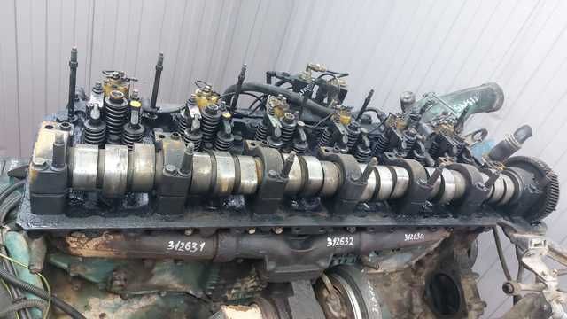 1637740 VOLVO Двигатель, D12А, № XF312554, фото 9