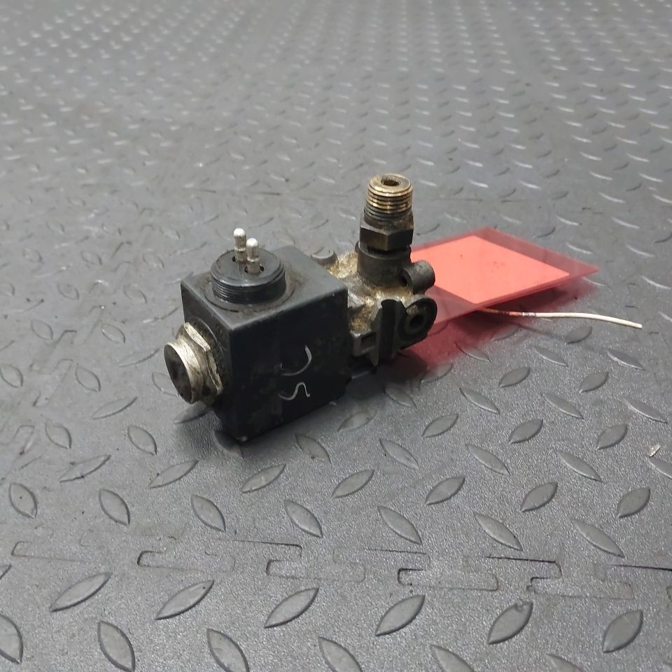 2038653 SCANIA Клапан электромагнитный, № XF443978, фото 4