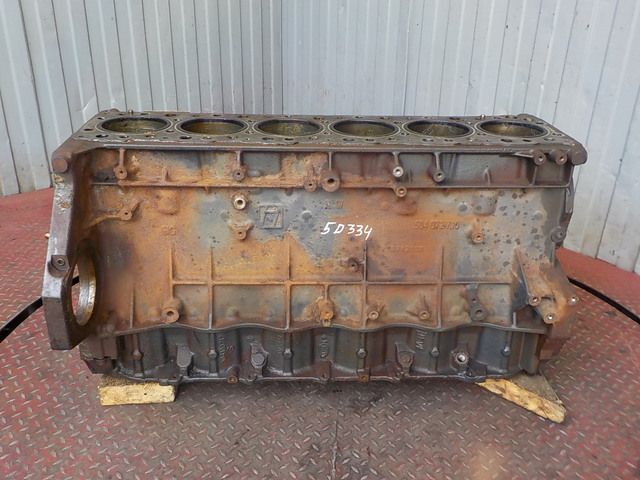 504179766 IVECO Блок двигателя, № XF50334, фото 7