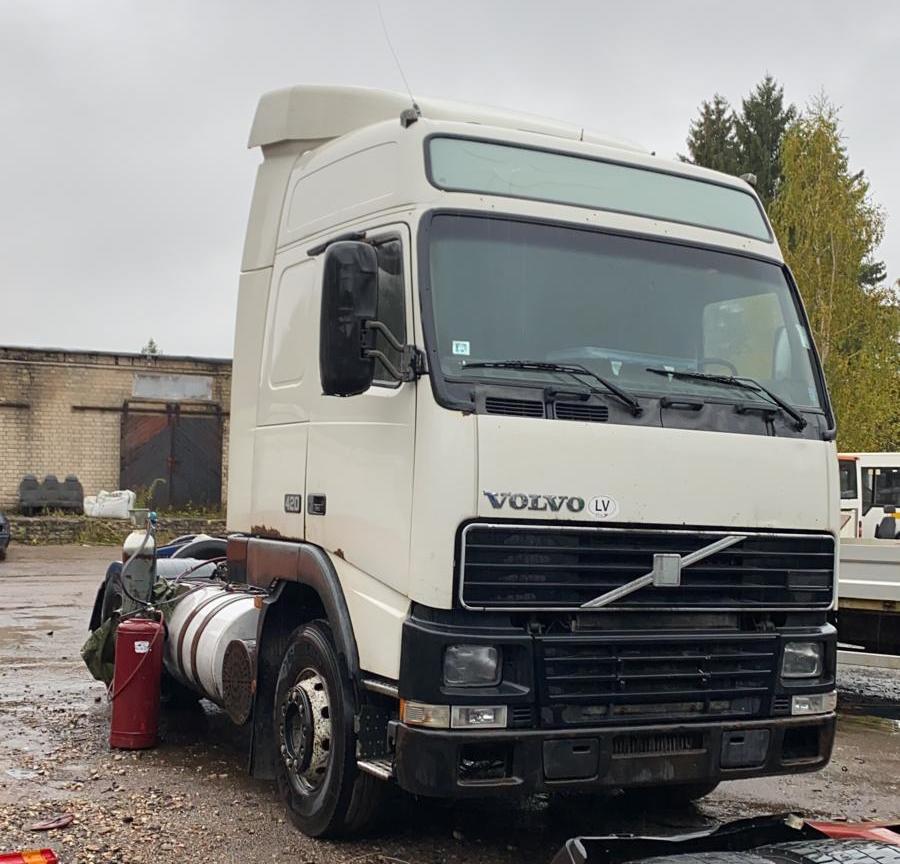 Volvo FH 1999-2001, 2001 года, автомобиль в разборе