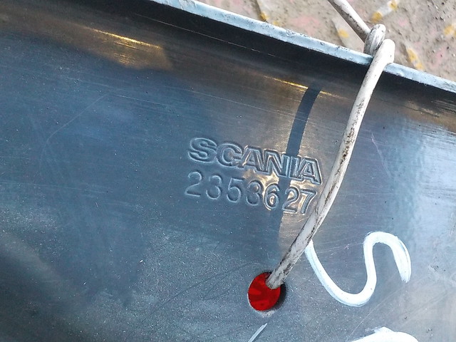 2612385 SCANIA Кронштейн брызговика, № XF223901, фото 4