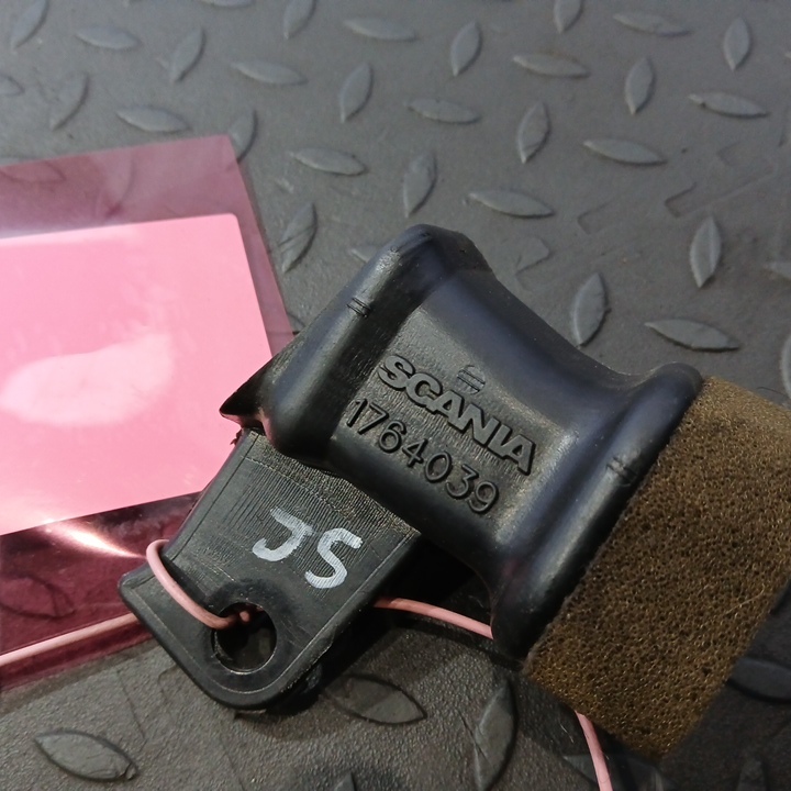 1764039 SCANIA Воздуховод по кабине, № XF447352, фото 7