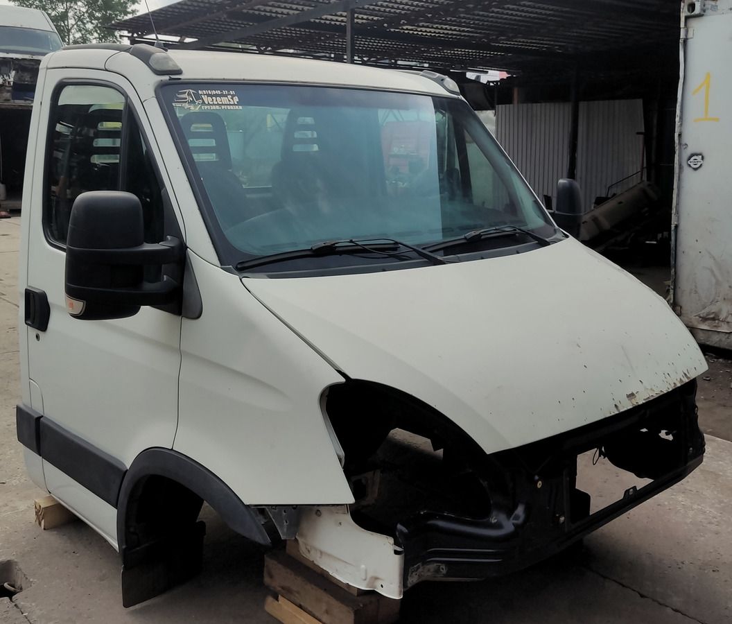 IVECO Каркас кабины, № XF416493, фото 1