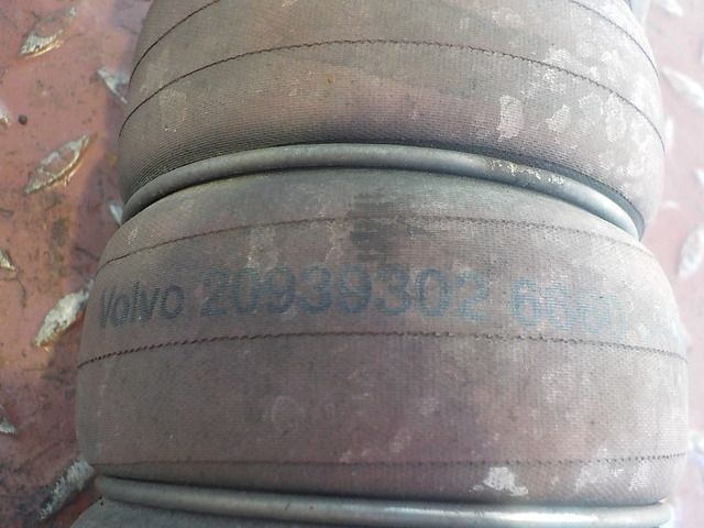 20939302 VOLVO Патрубок интеркулера, № XF142520, фото 3
