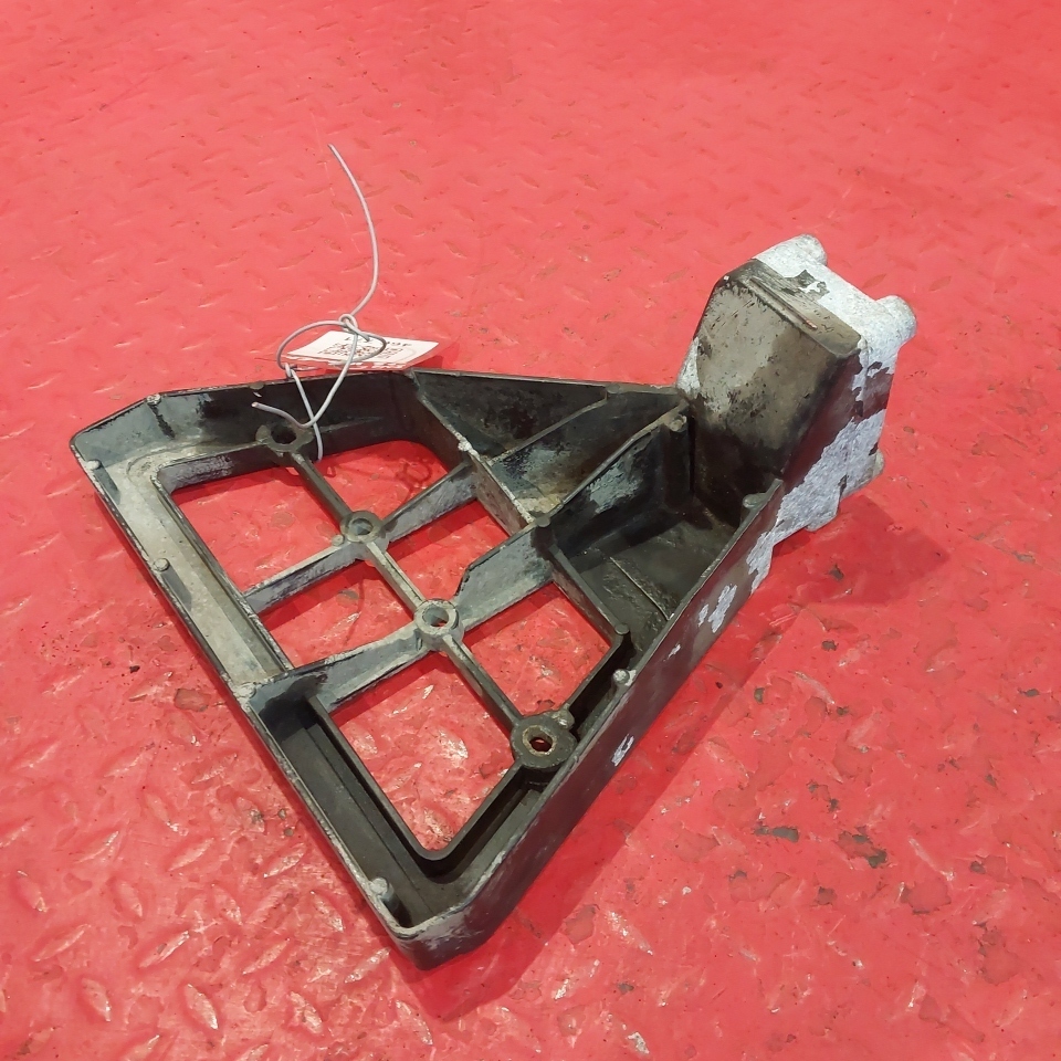 1445563 DAF Кронштейн подножки нижней левой, № XF466771, фото 3