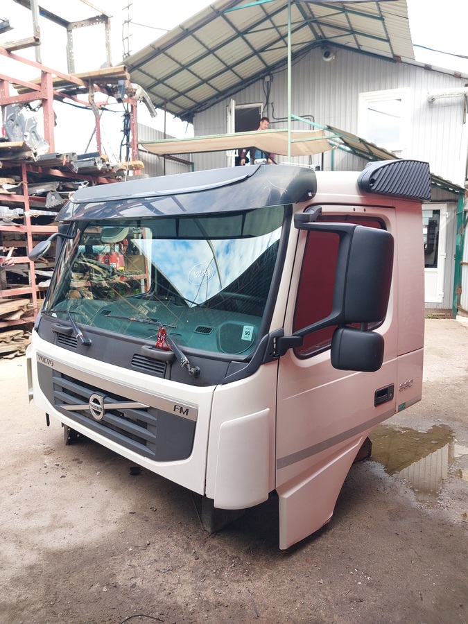 VOLVO Кабина, Day Cab, № XF421343, фото 1