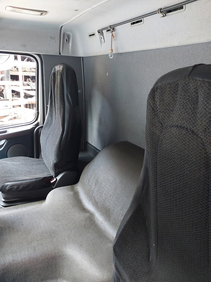 VOLVO Кабина, Day Cab, № XF421343, фото 12