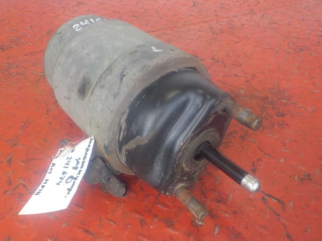 0154204418 MERCEDES Энергоаккумулятор, № XF241674, фото 1