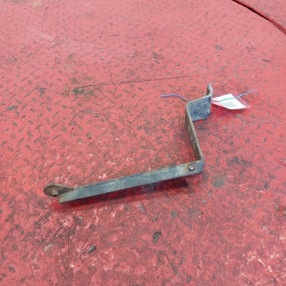 1336214 DAF Кронштейн шумоизоляции, № XF472352, фото 3