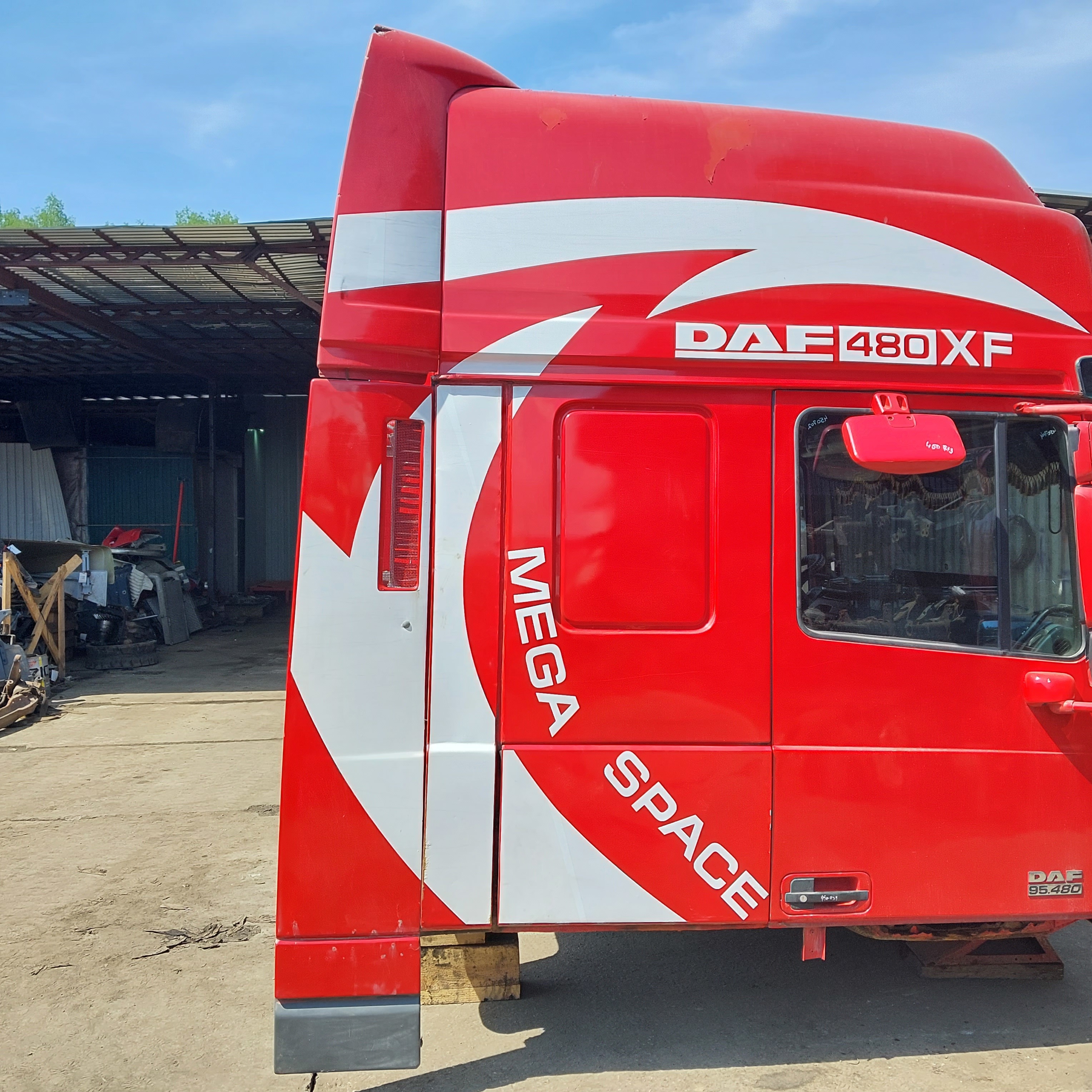 DAF Спойлер кабины, № XF450783, фото 1