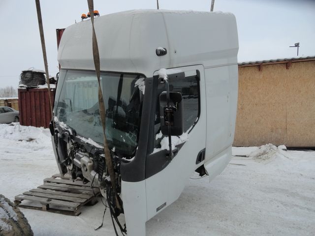 5600463855 RENAULT Каркас кабины, № XF125239, фото 8