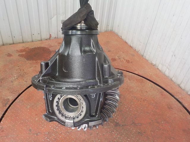 A53200Q2123264 MERITOR Редуктор заднего моста, MS17X/RSS1344C, фото 2