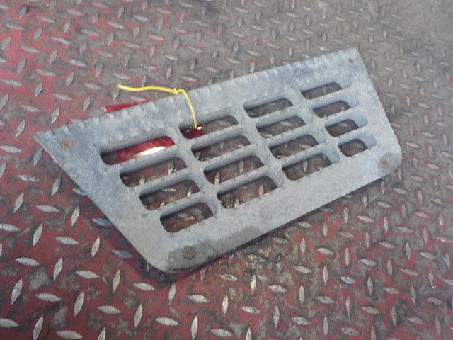 0673144 DAF Накладка подножки, № XF206166, фото 1