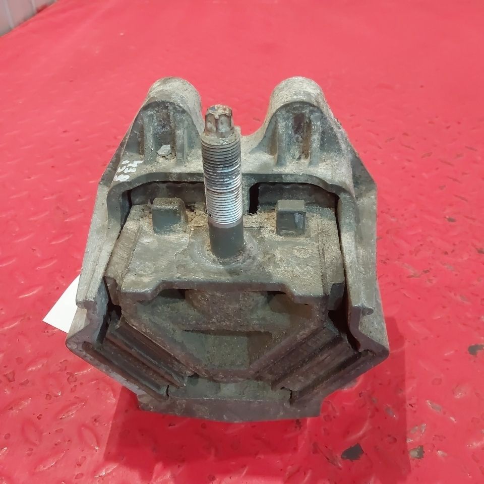 WG9925590280 SITRAK\HOWO Подушка двигателя, № XF438126, фото 2