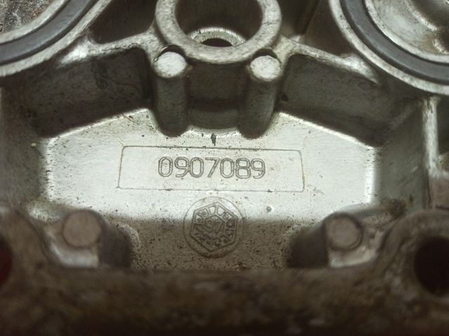 0001882902 MERCEDES Крышка двигателя, № XF385600, фото 3